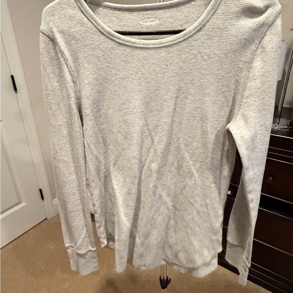 Old Navy Light Gray Thermal Long Sleeve